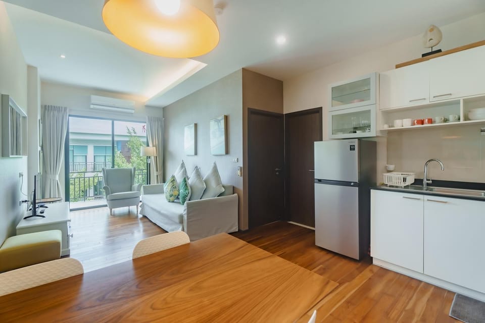 D401 Title Rawai Beach Front 2 Bedroom Apartment (6367)