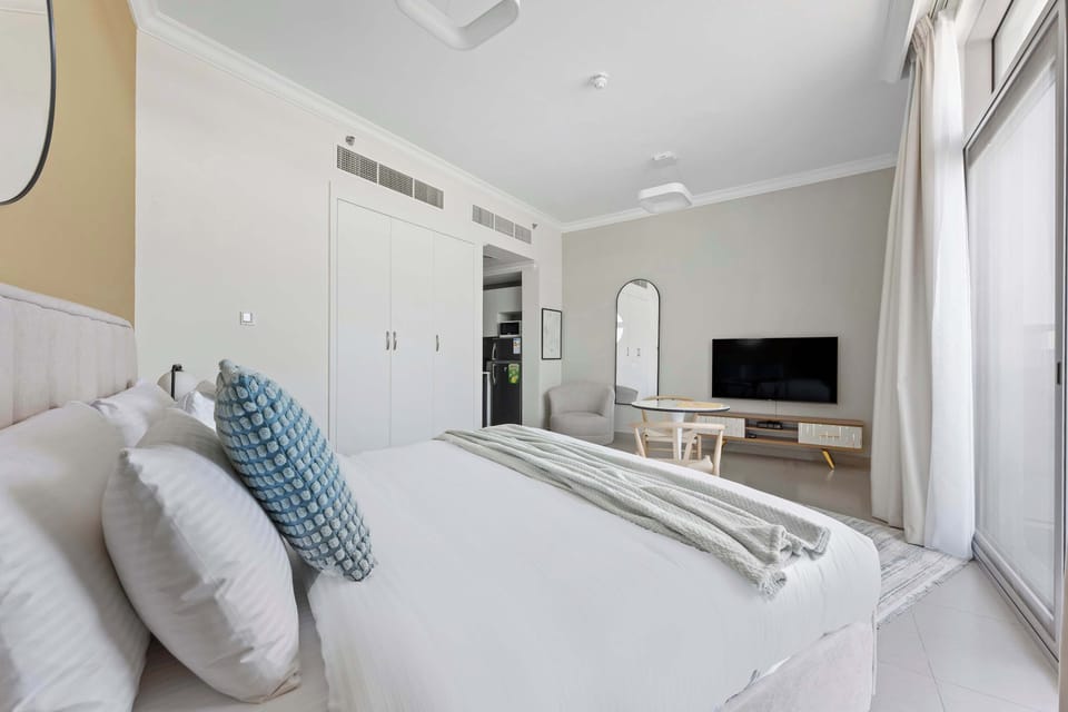 Whole room