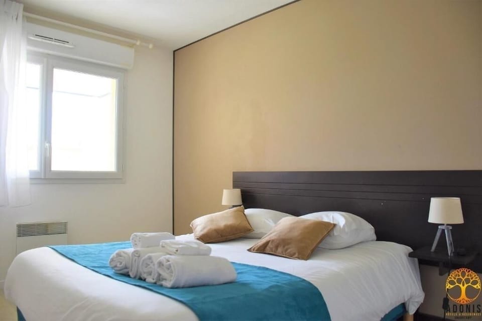 Double bed