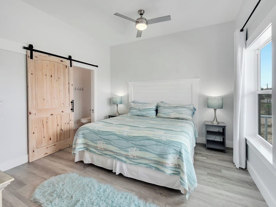5. BEDROOM -KING