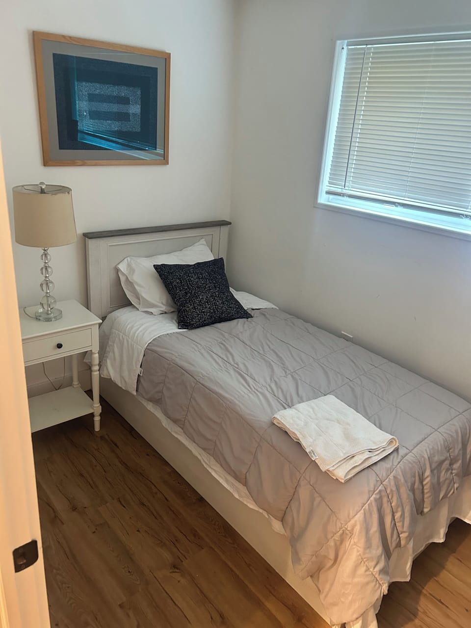 Twin Bed