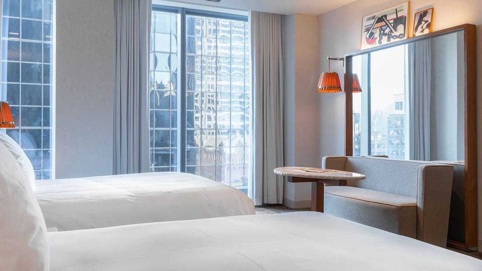 Unit with 2 Queen Beds