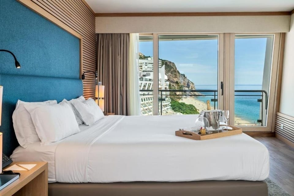 Wake up to crisp linens and sweeping seaside panoramas.