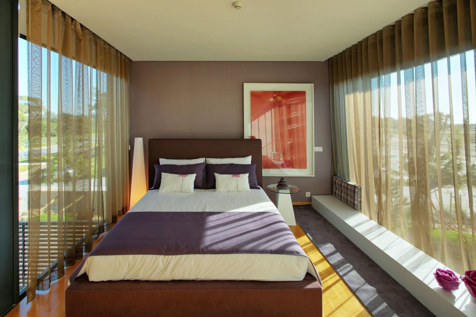 Bedroom with Double bed