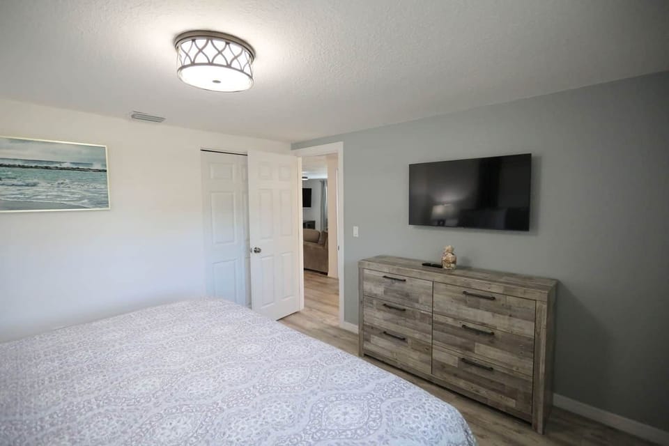 Calico Bedroom 2