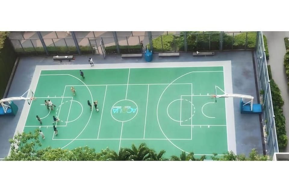 Sport court