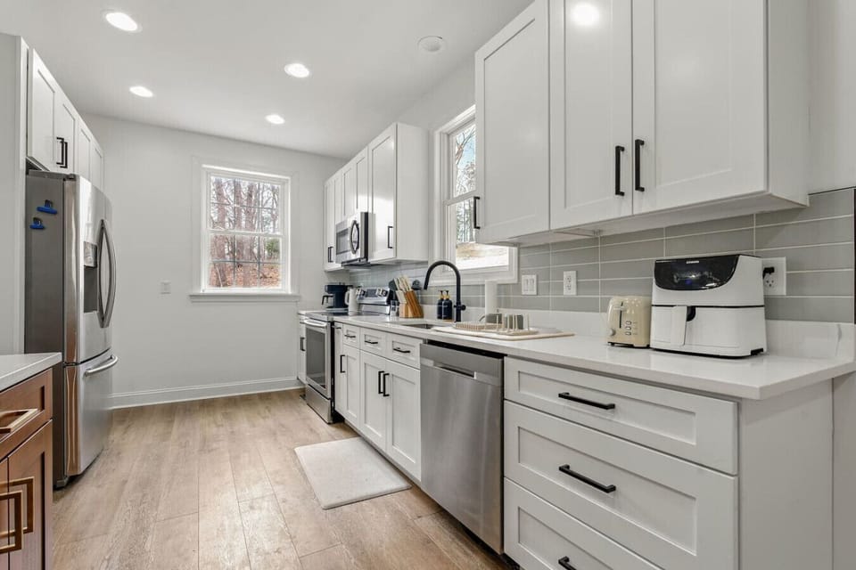 Kitchen - fully equipped