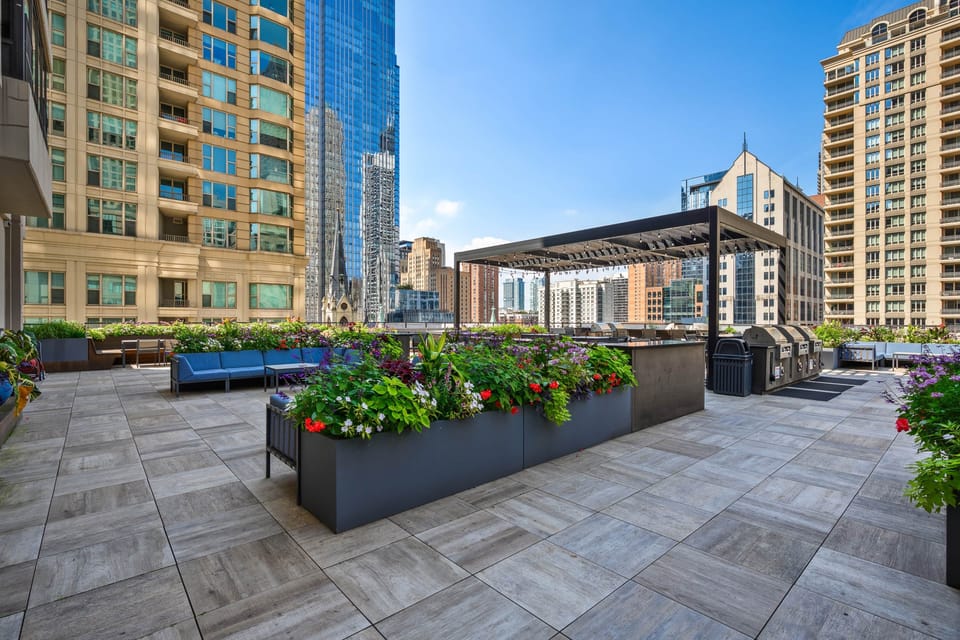 30 E Huron St Apt 4108 Chicago-print-021-014-0021-4200x2801-300dpi