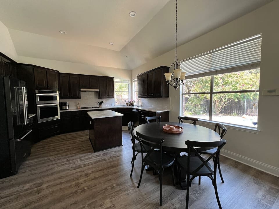 Breakfast nook.