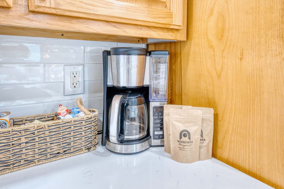 Start your mornings right with the perfect brew! ☕
