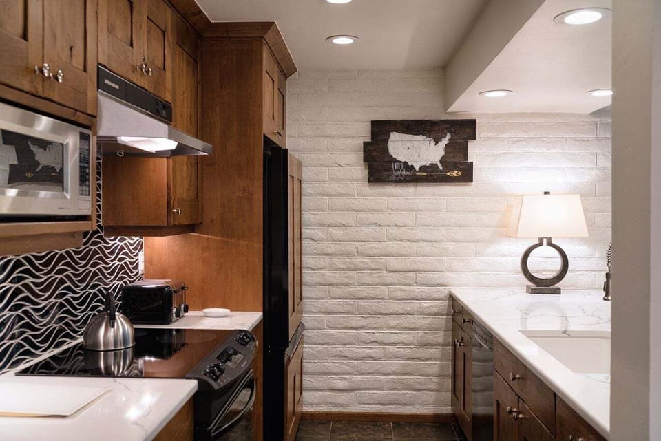 Valleyside 3BD - Kitchen Example Photos