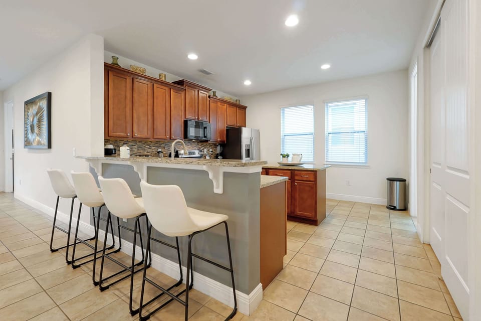 Breakfast bar for four
