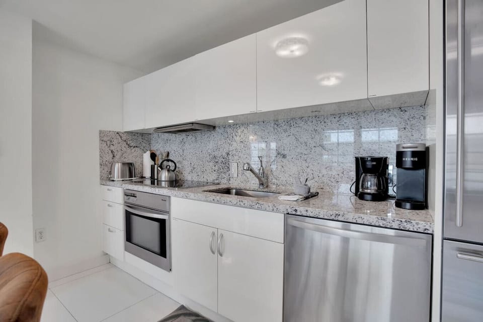 Fully-Equipped Kitchen