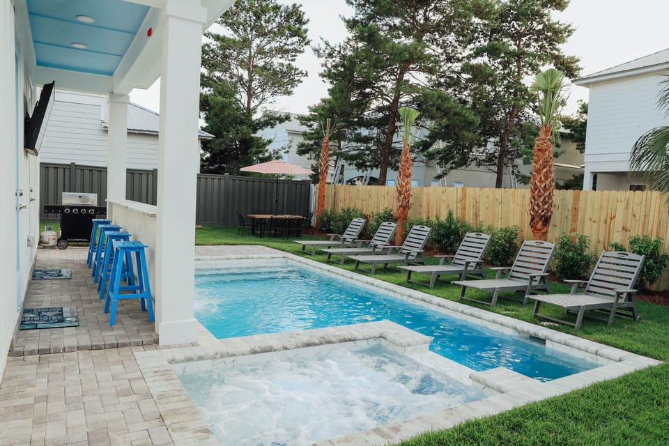 Private pool and hot tub