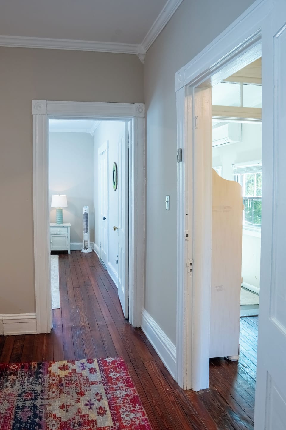 XL Twin room has a connecting door to Queen room. 