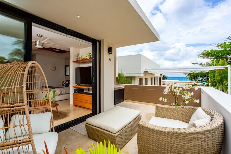 Beachside serenity — steps from the Caribbean Sea