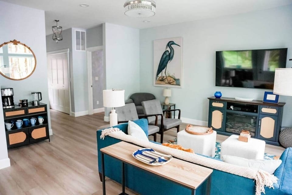 Living Room: Bright and inviting space with stylish decor, perfect for relaxation and entertainment!