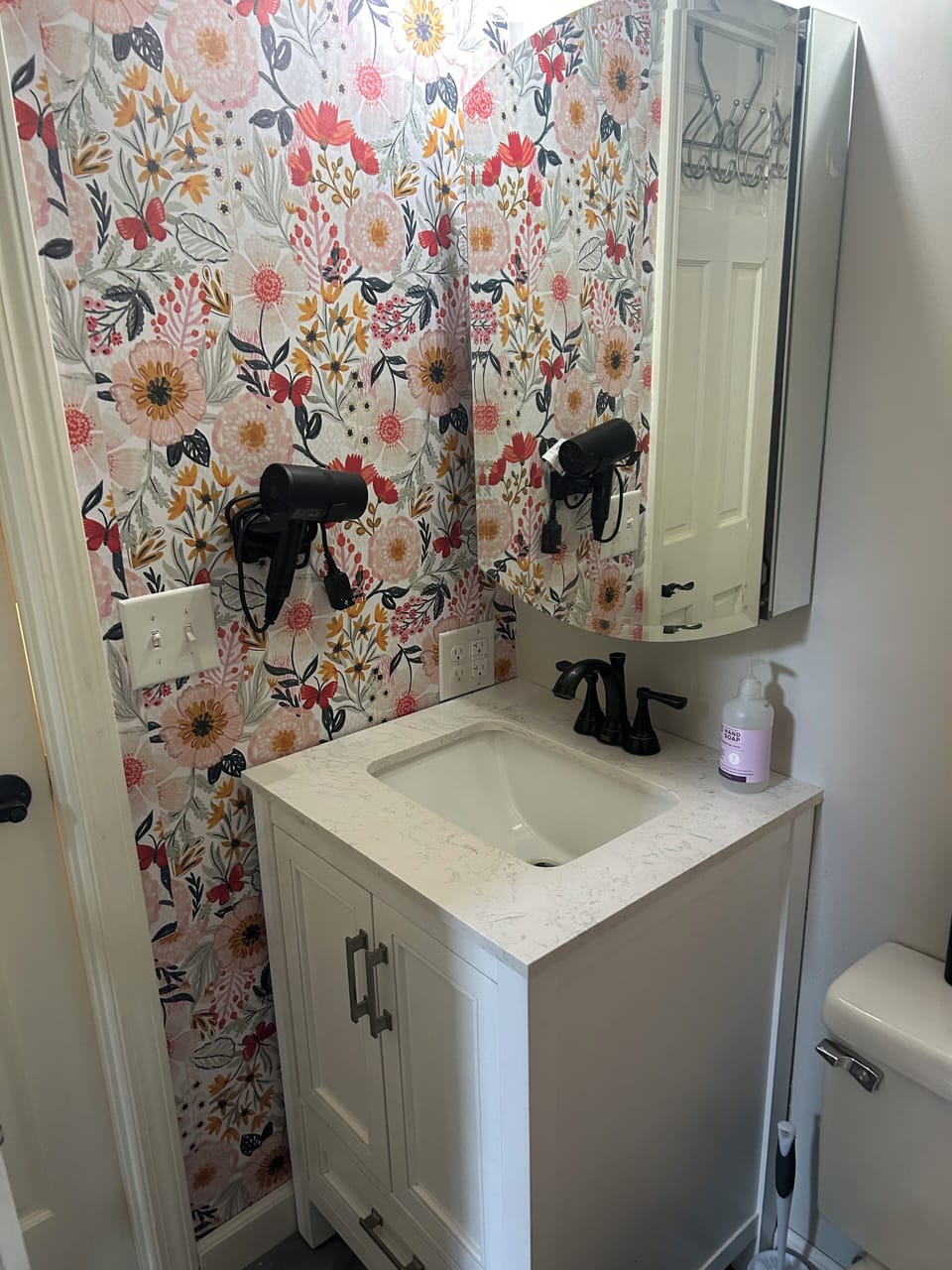 2nd Floor Bath