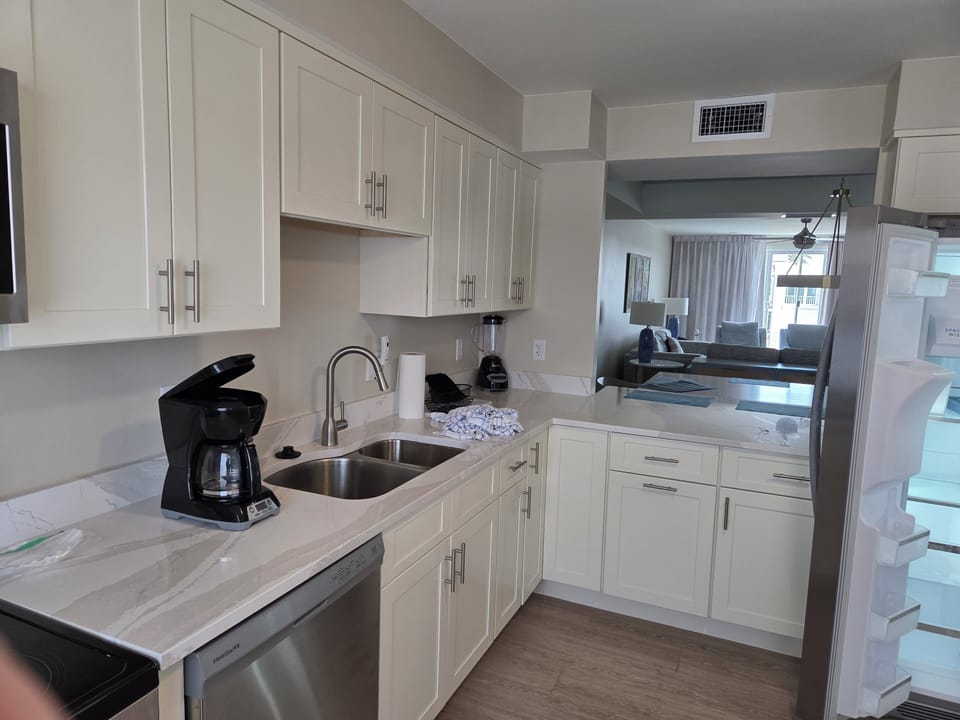 Beautiful counter tops make this kitchen shine.