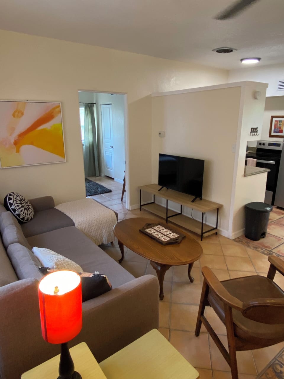 Living room + TV
