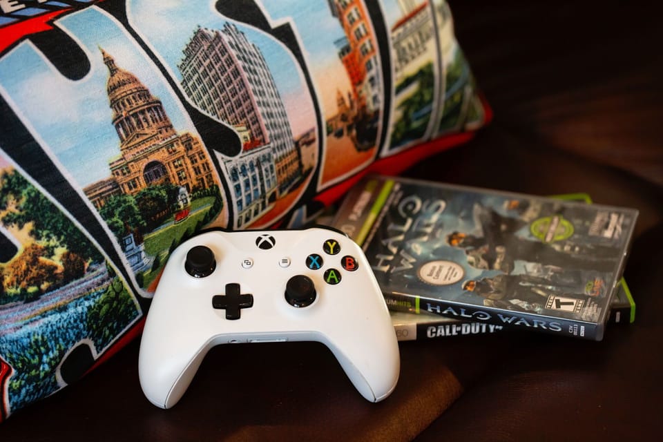 Enjoy Xbox gaming nights with friends and family