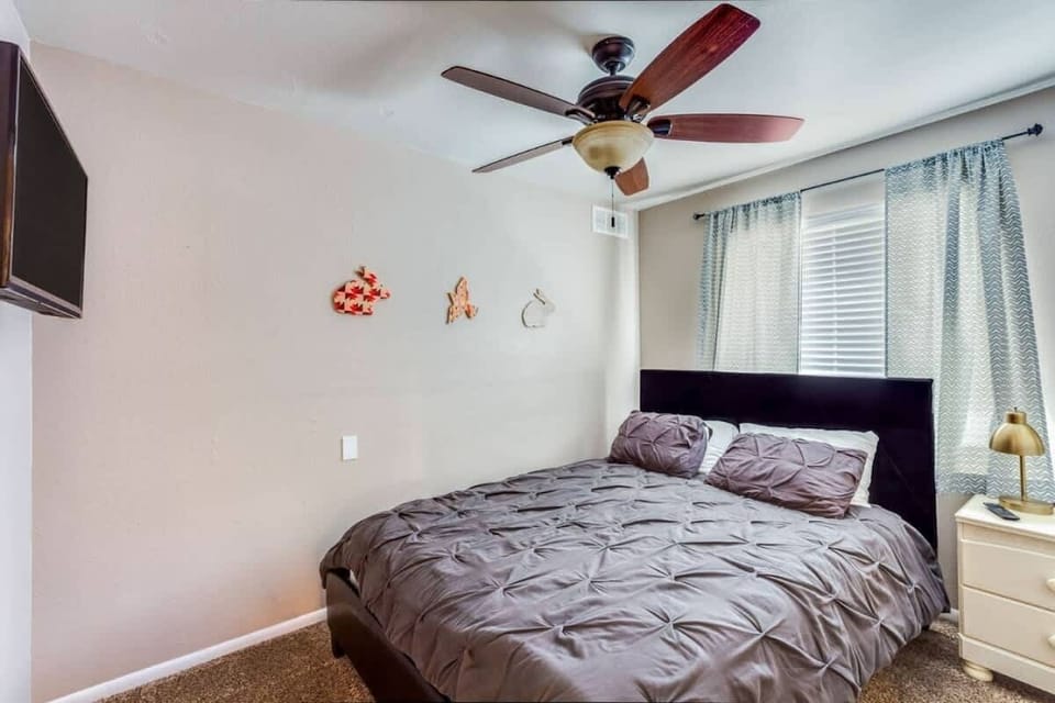 3rd Bedroom Queen Bed