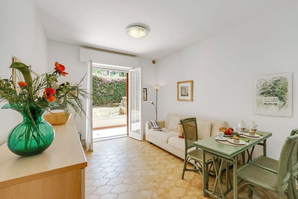 Living and dining room