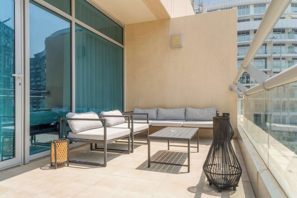 Balcony seating made for slow mornings & sunset sips