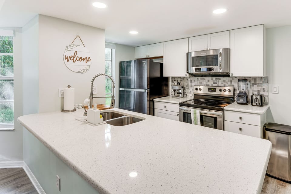 Kitchen | Dishwasher