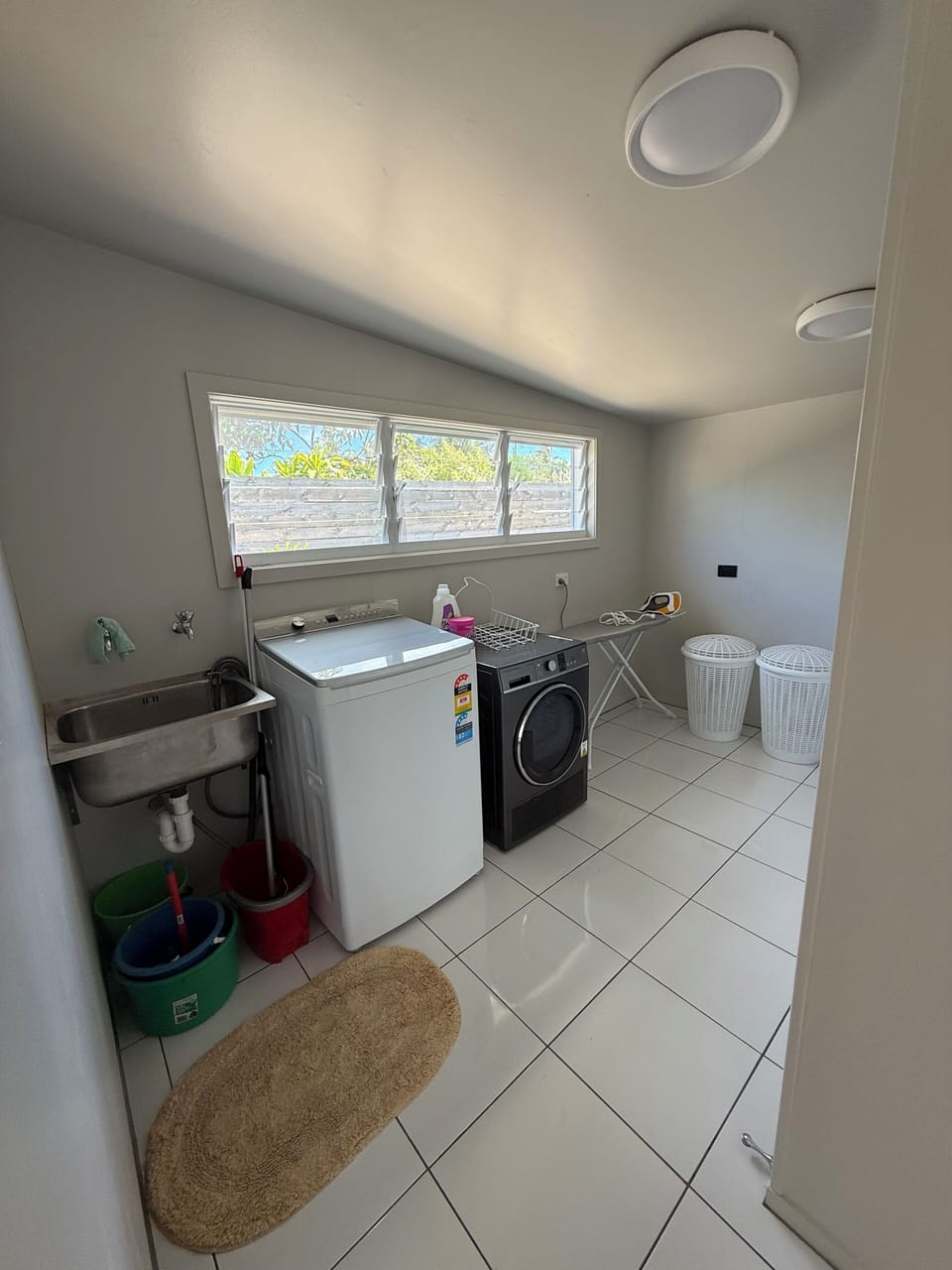 Laundry/storage room