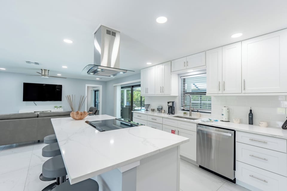 Beautiful Modern Kitchen.