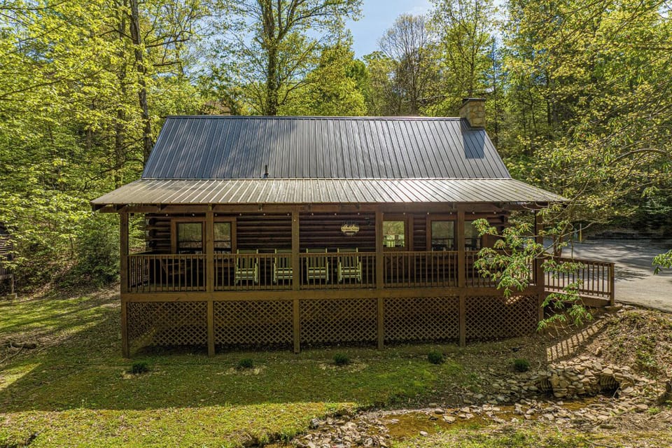 Timber Trace's exterior