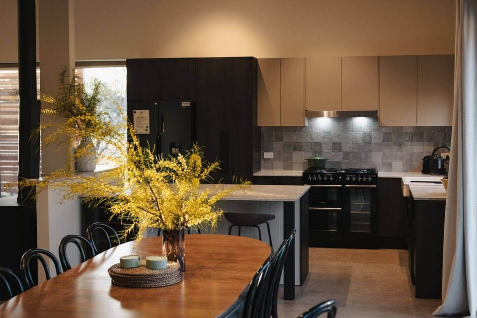 Barn luxury hunter valley dining with country views