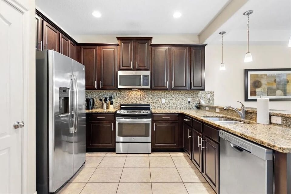Indoors, Kitchen, Appliance, Refrigerator, Microwave