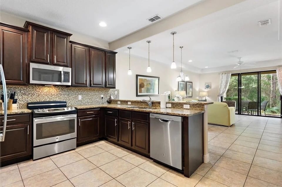 Indoors, Kitchen, Appliance, Microwave, Oven