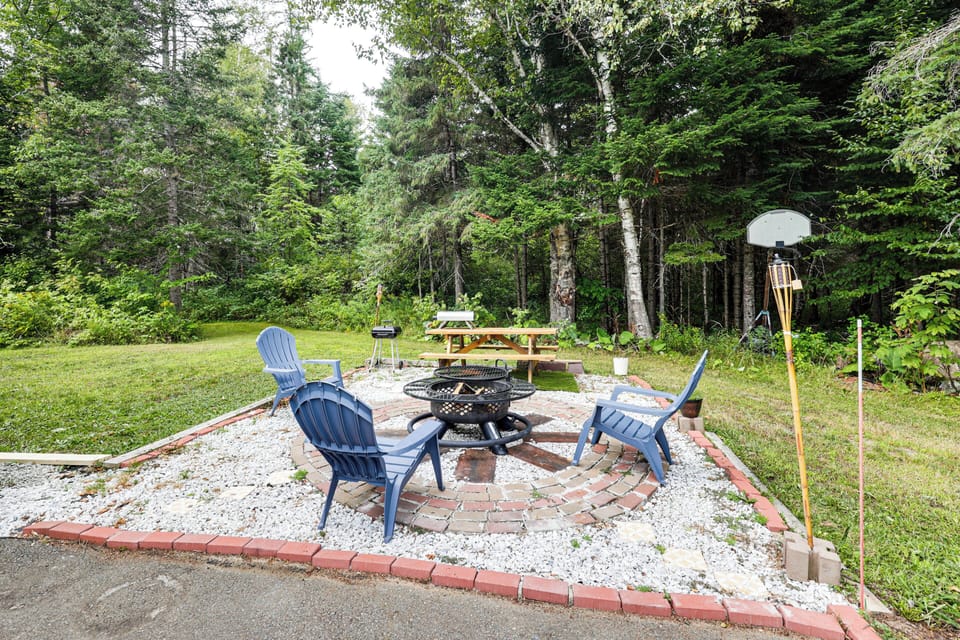 Yard | Dual Wood-Burning Fire Pit & Grill | Charcoal Grill | Pizza Oven