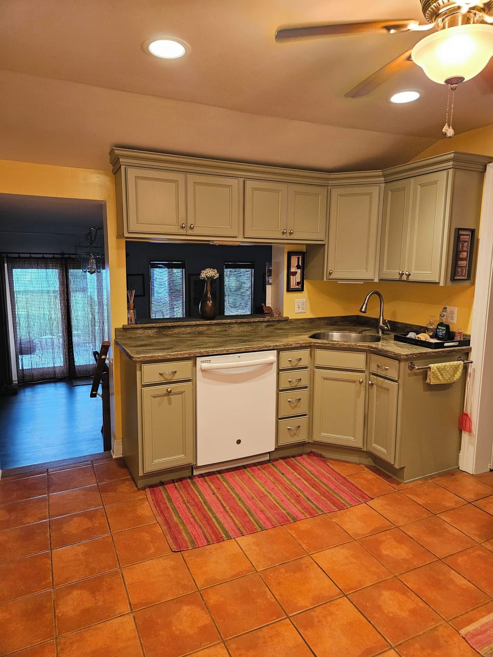 Spacious open kitchen.
