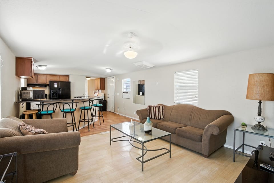 Furniture, Indoors, Living Room, Couch, Table