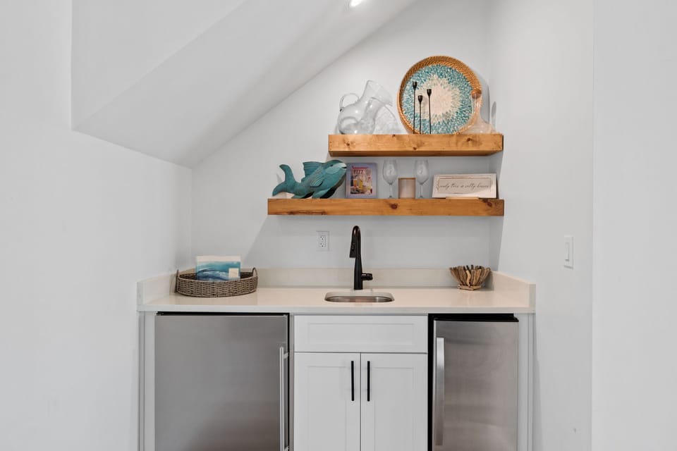 First Floor Kitchenette