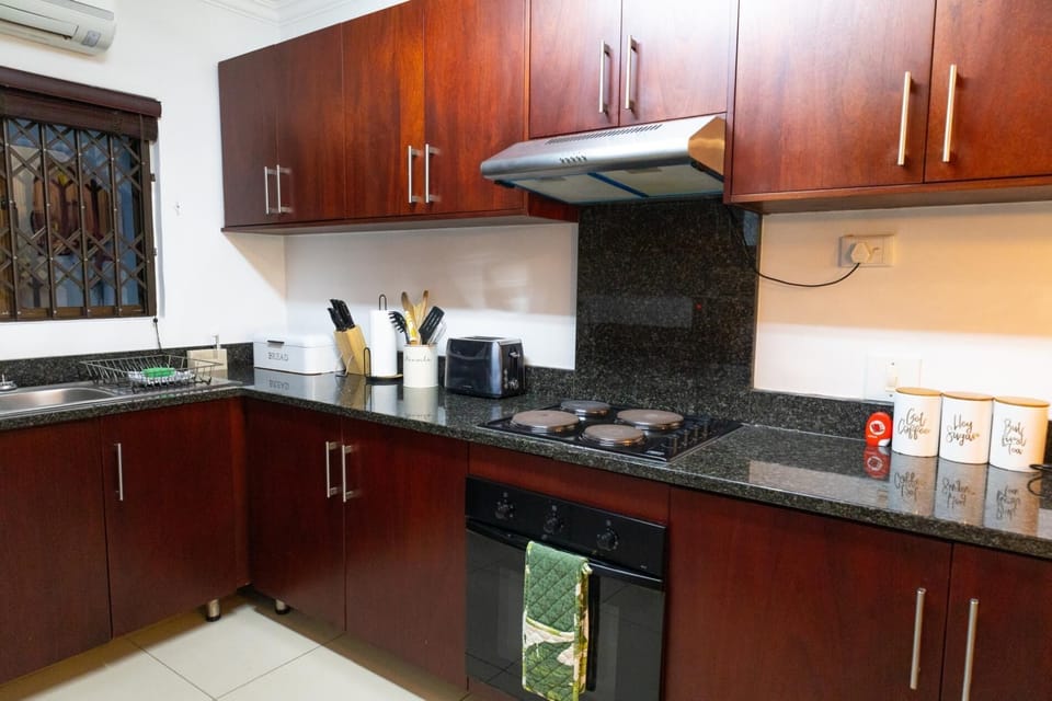La Pirogue - Little Oasis Coastal Apartment 17 (3026)