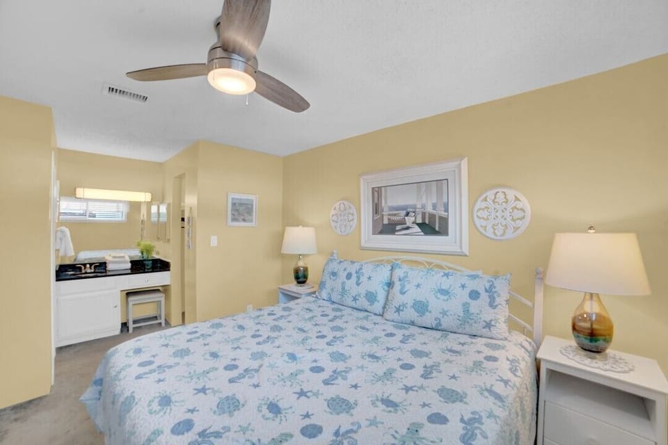 Upstairs Bedroom