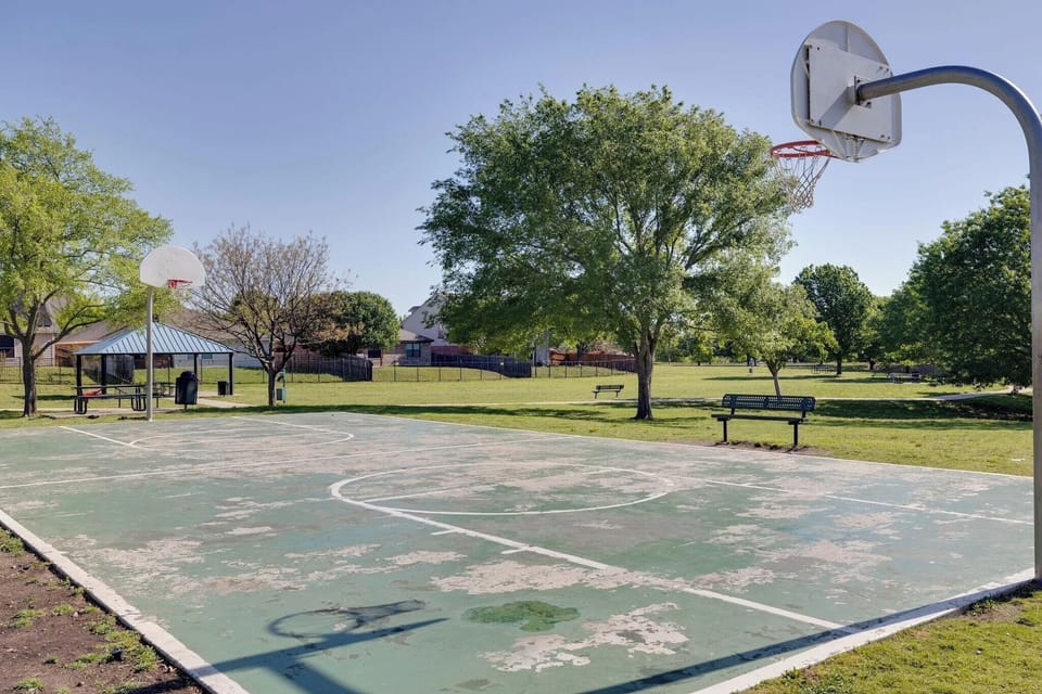 Sport court