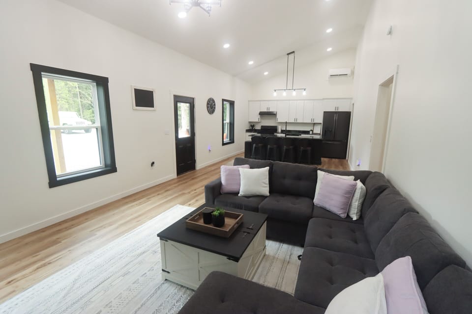 Open Living room/Kitchen view