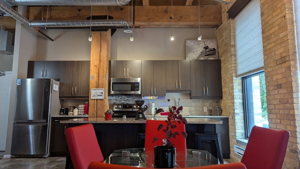 Fridge, Dishwasher, Stove, Oven, Microwave, Sink, plenty of cabinet / counters