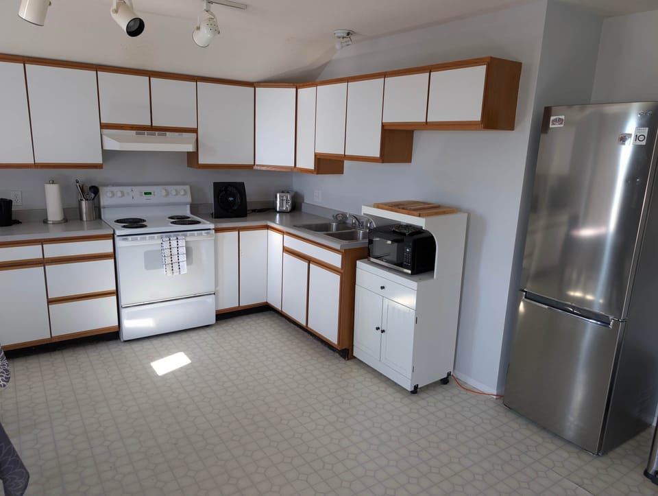 Kitchen - Founder's Suite #3 | Serviced Apartment