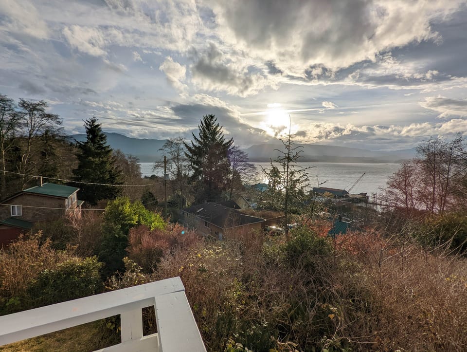 Cliff Haven on the Bay Ocean View