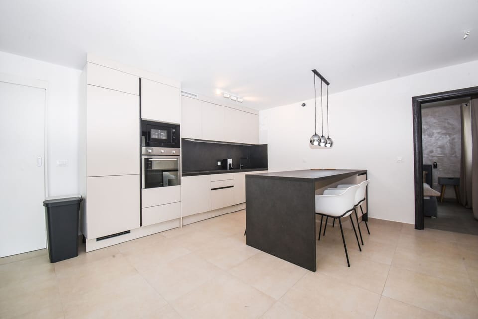 Dining room 1