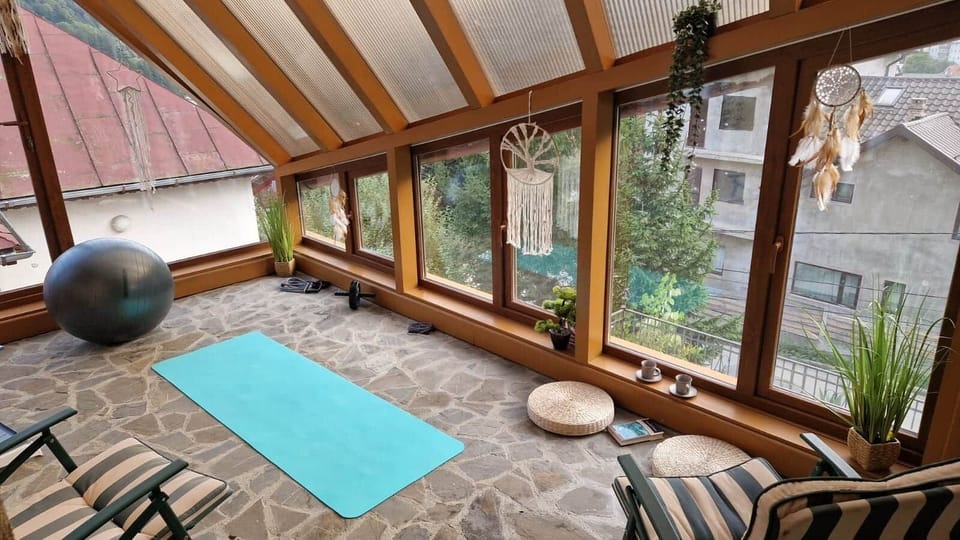 Tereasa Yoga