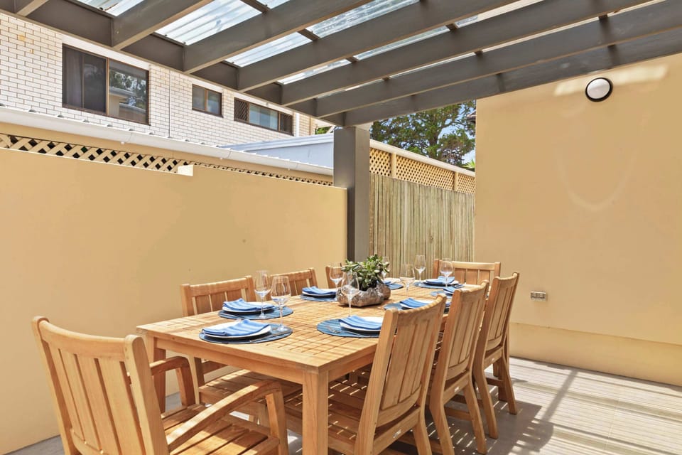 Covered alfresco entertaining area overlooking the private swimming pool