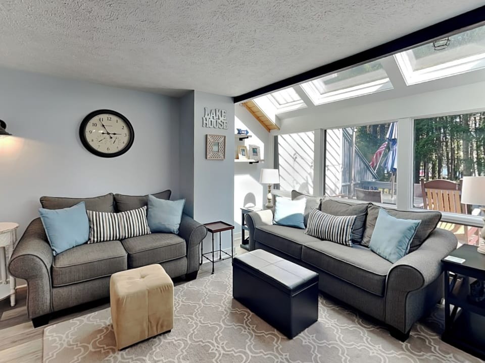 Welcome to Arrowhead Village 13!